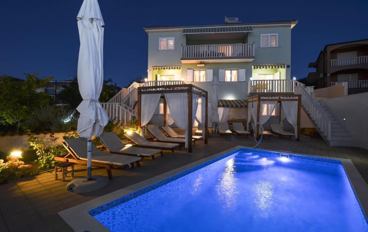 Apartments Santo Trogir - Okrug Gornji Exterior foto