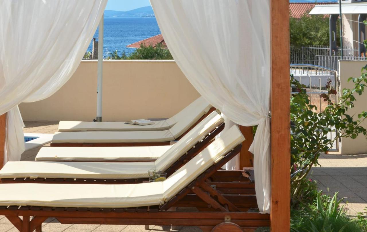Apartments Santo Trogir - Okrug Gornji Exterior foto